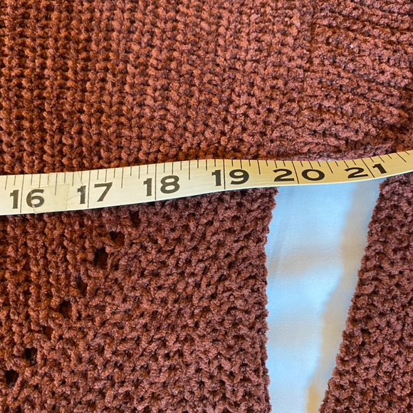 Yummy Chocolate Brown Pink Rose high neck cropped sweater Size Small - Picture 7 of 10